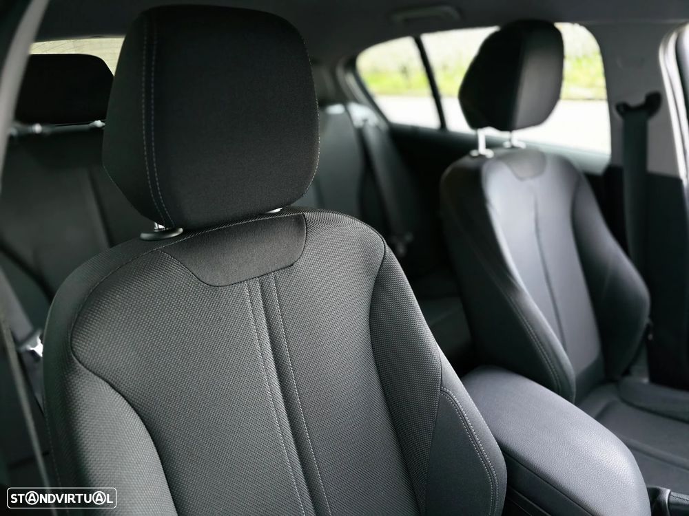 BMW 116 d Line Sport - 25