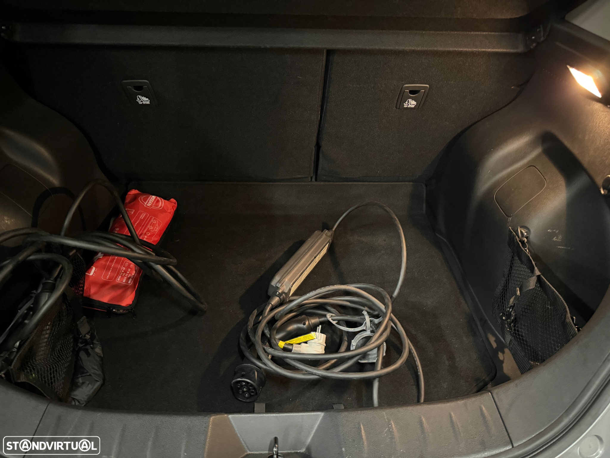 Nissan Leaf N-Connecta Two Tone - 9