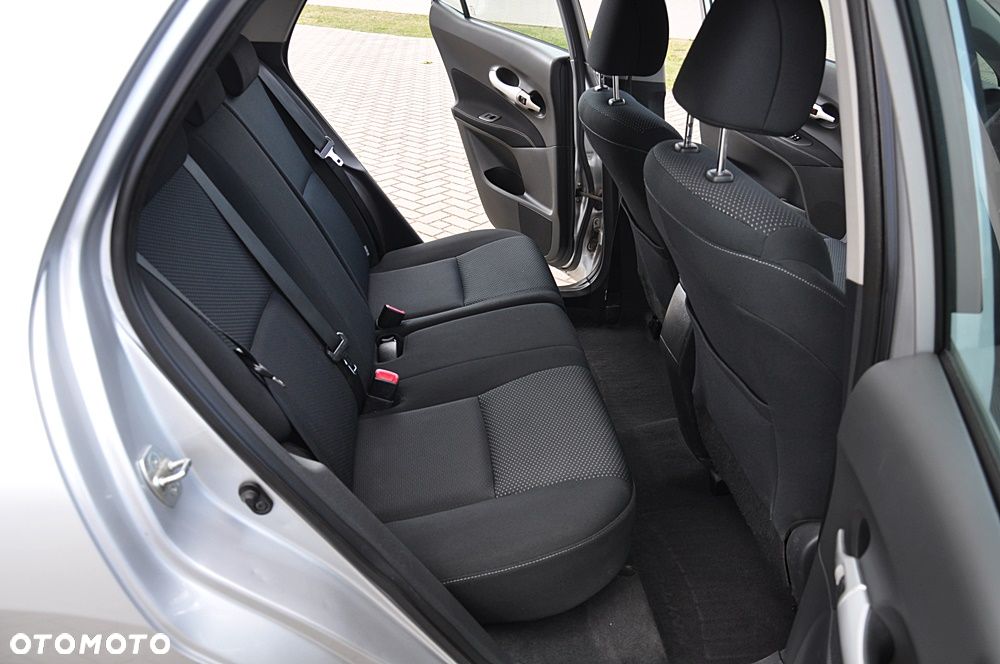 Toyota Auris 1.33 VVT-i Terra Start - 21