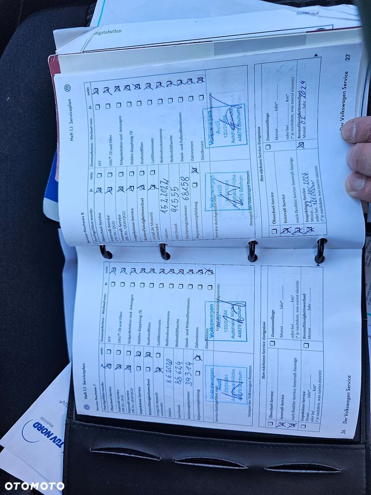 Volkswagen Golf - 23