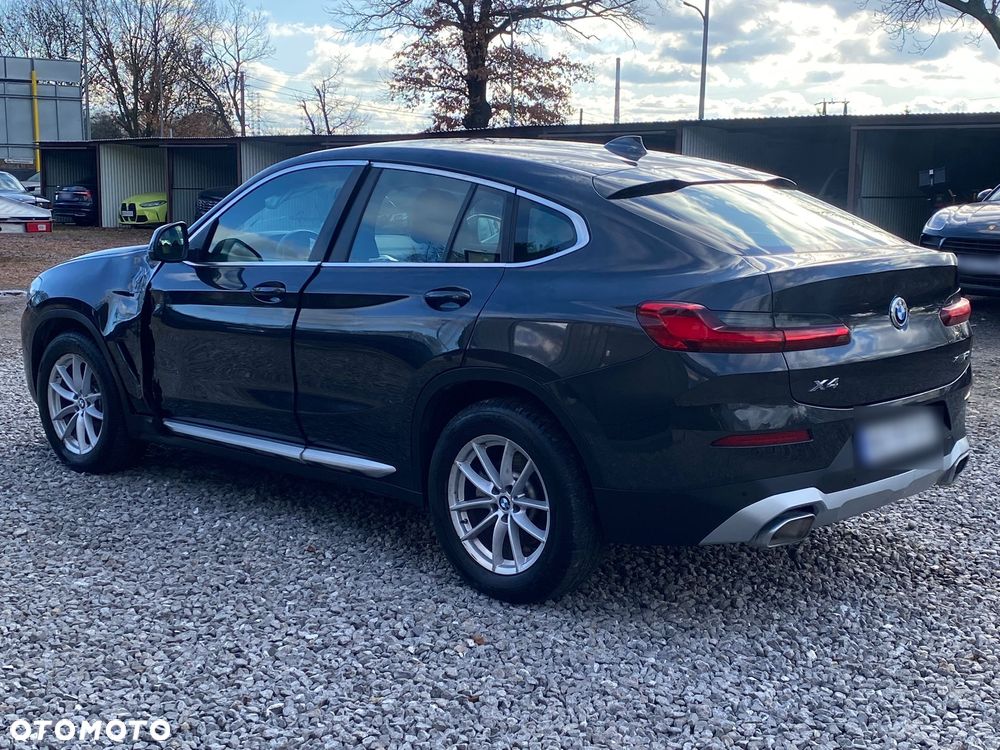 BMW X4 - 12