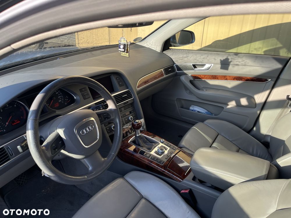 Audi A6 Avant - 7