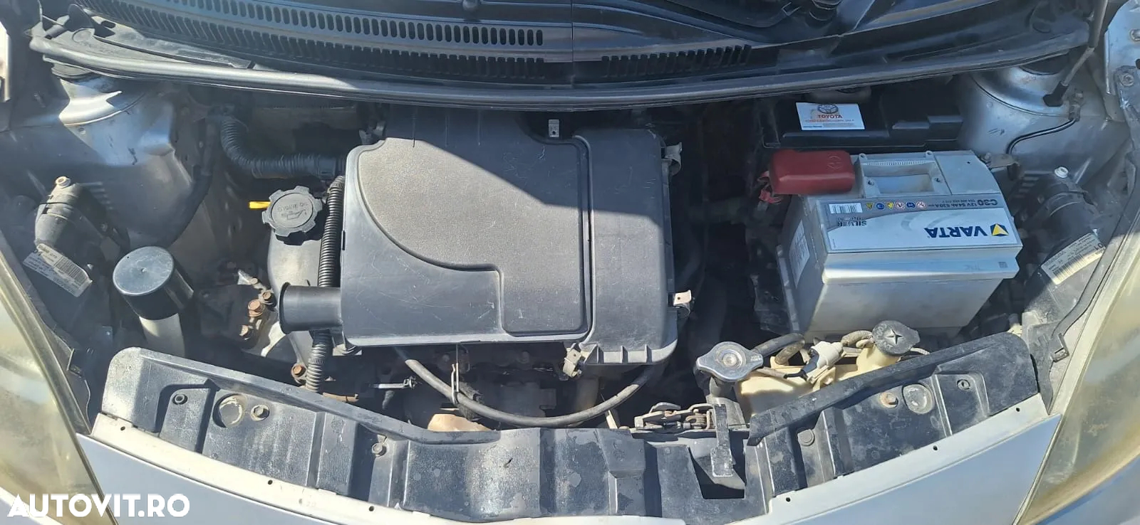 Toyota Aygo + 1.0 VVT-i - 10