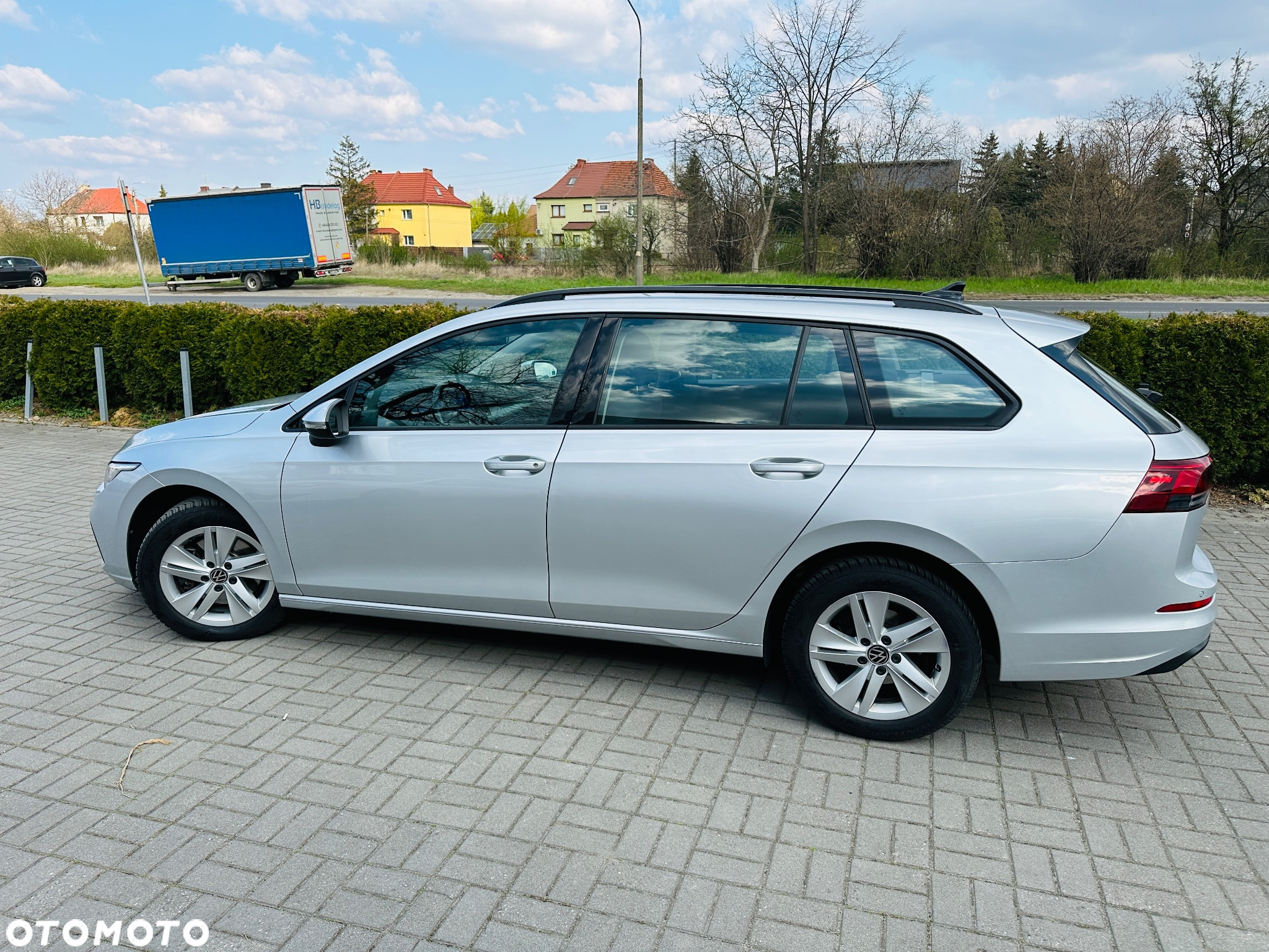 Volkswagen Golf VIII 2.0 TDI Life - 9