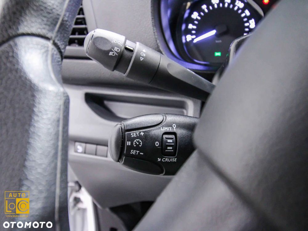 Toyota PROACE FURGON BLASZAK - 22