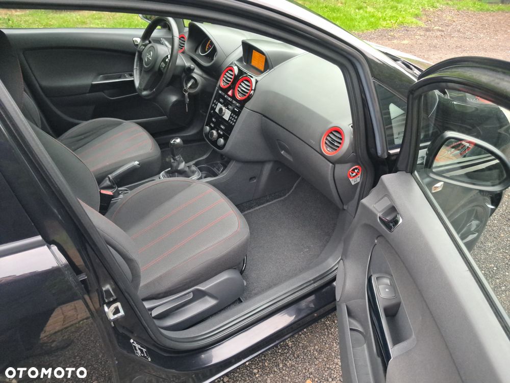 Opel Corsa 1.4 16V Color Edition - 5