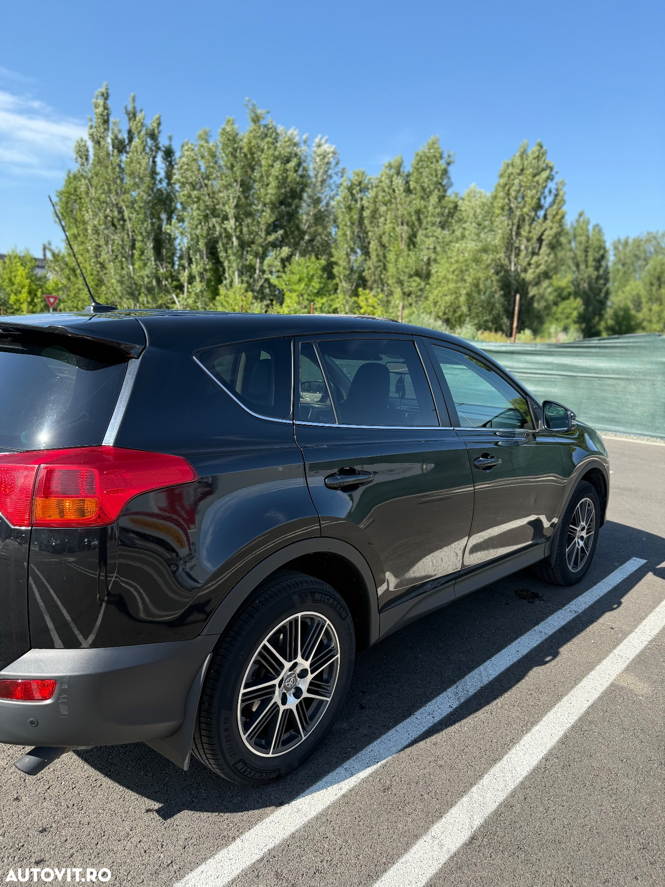 Toyota RAV4 2.2 D-4CAT 4WD Aut Luxury - 17