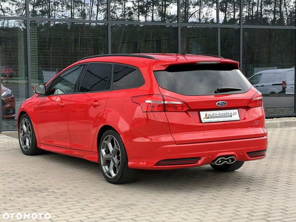 Ford Focus 2.0 TDCi ST-2 - 10