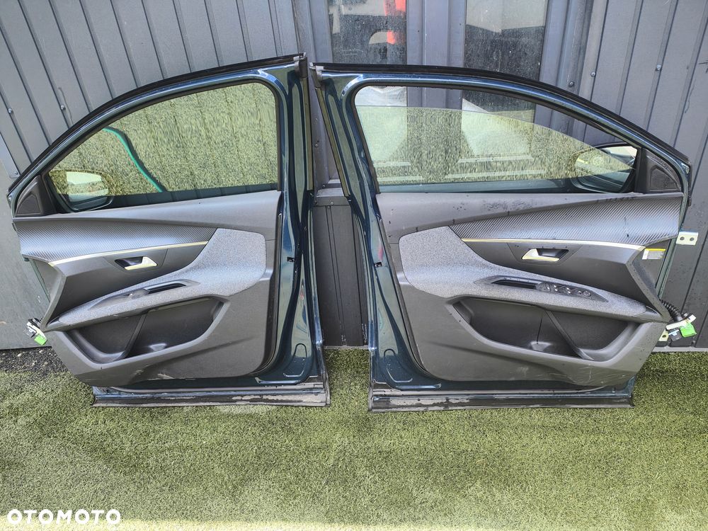 Drzwi prawe lewe przednie  Peugeot 3008  5008II ESY - 12