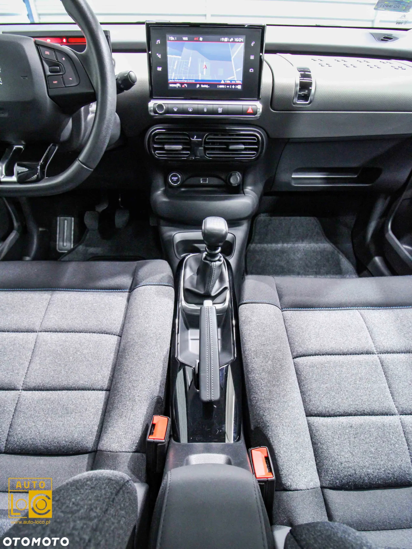 Citroën C4 Cactus 1.2 PureTech GPF Shine S&S - 17