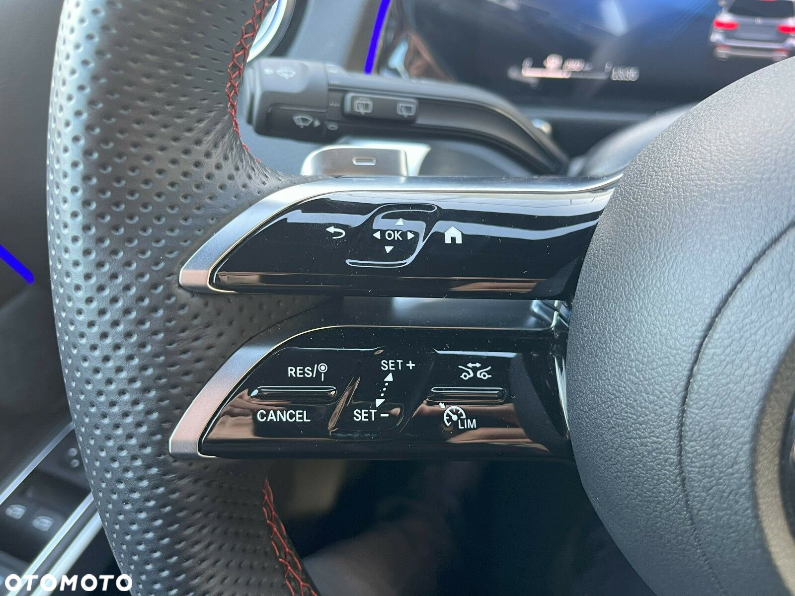 Mercedes-Benz GLB - 17