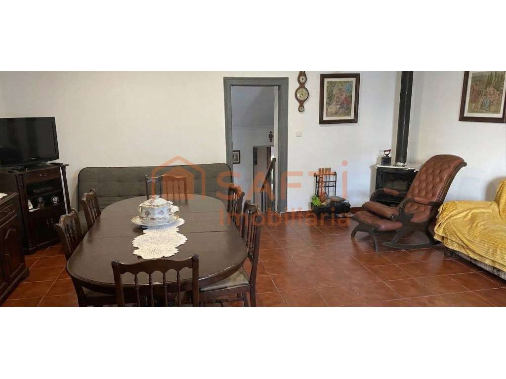 Casa em aldeia tranquila - Grande imagem: 2/16