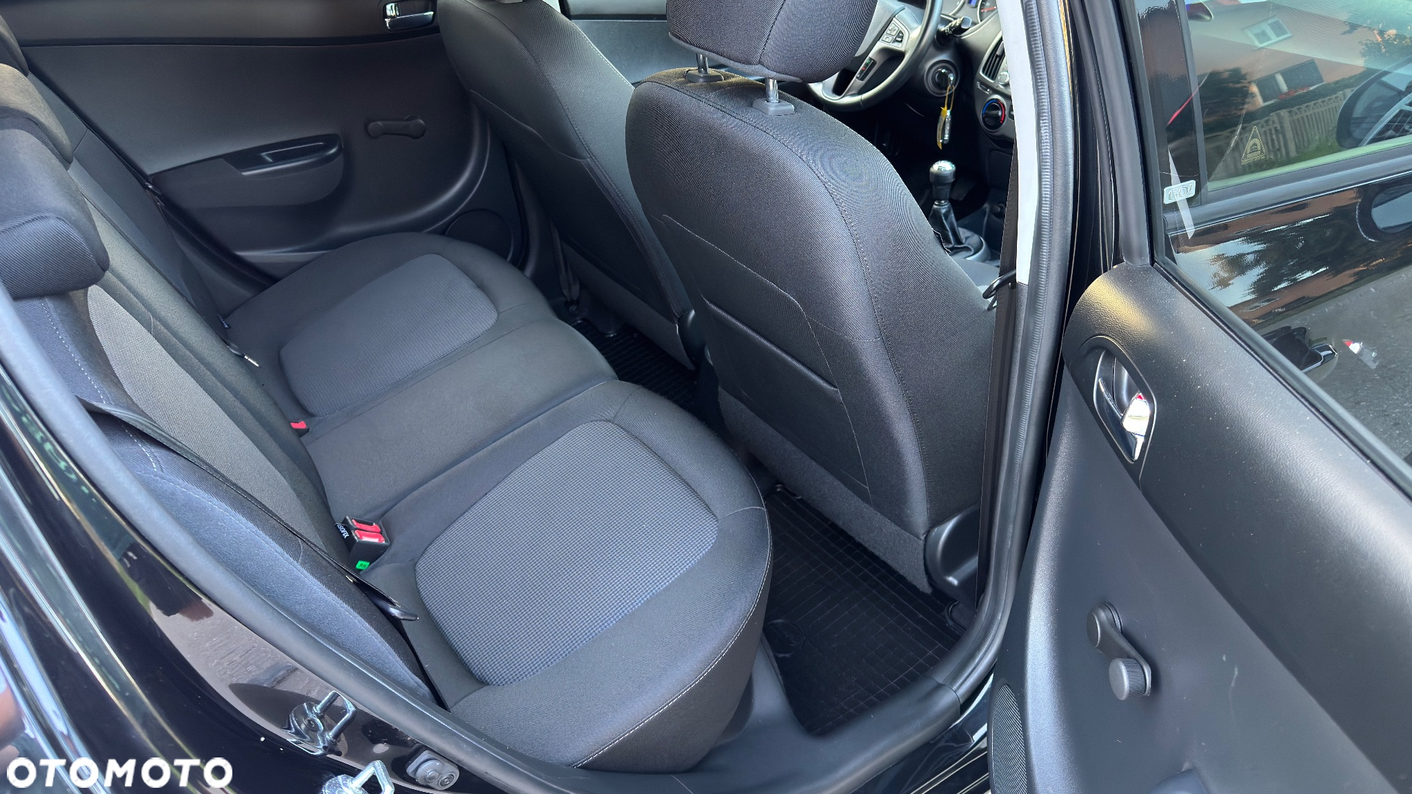 Hyundai i20 1.2 Trend - 14