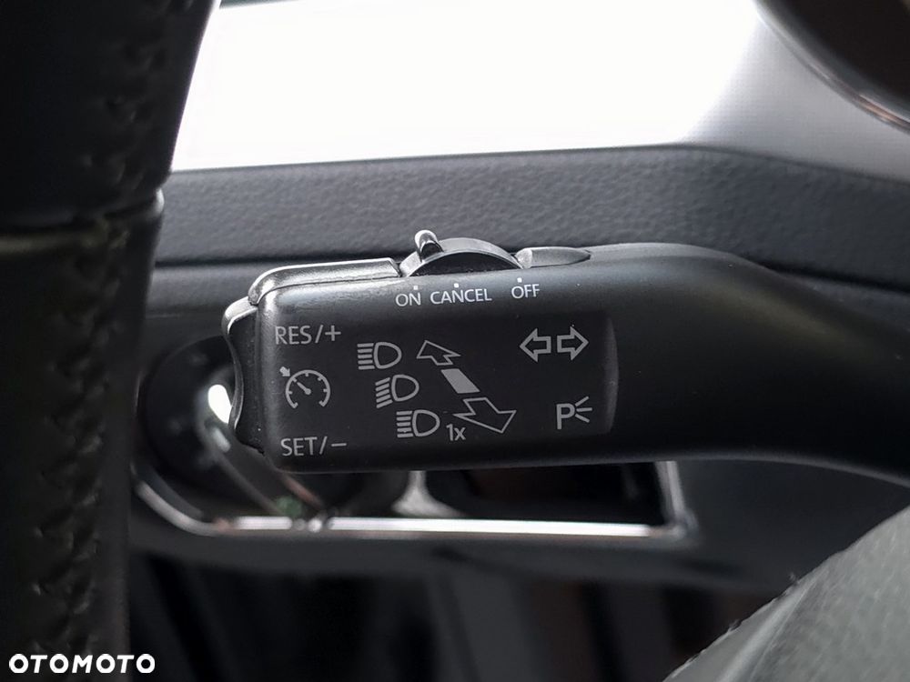 Skoda Superb 2.0 TDI Platinum - 23
