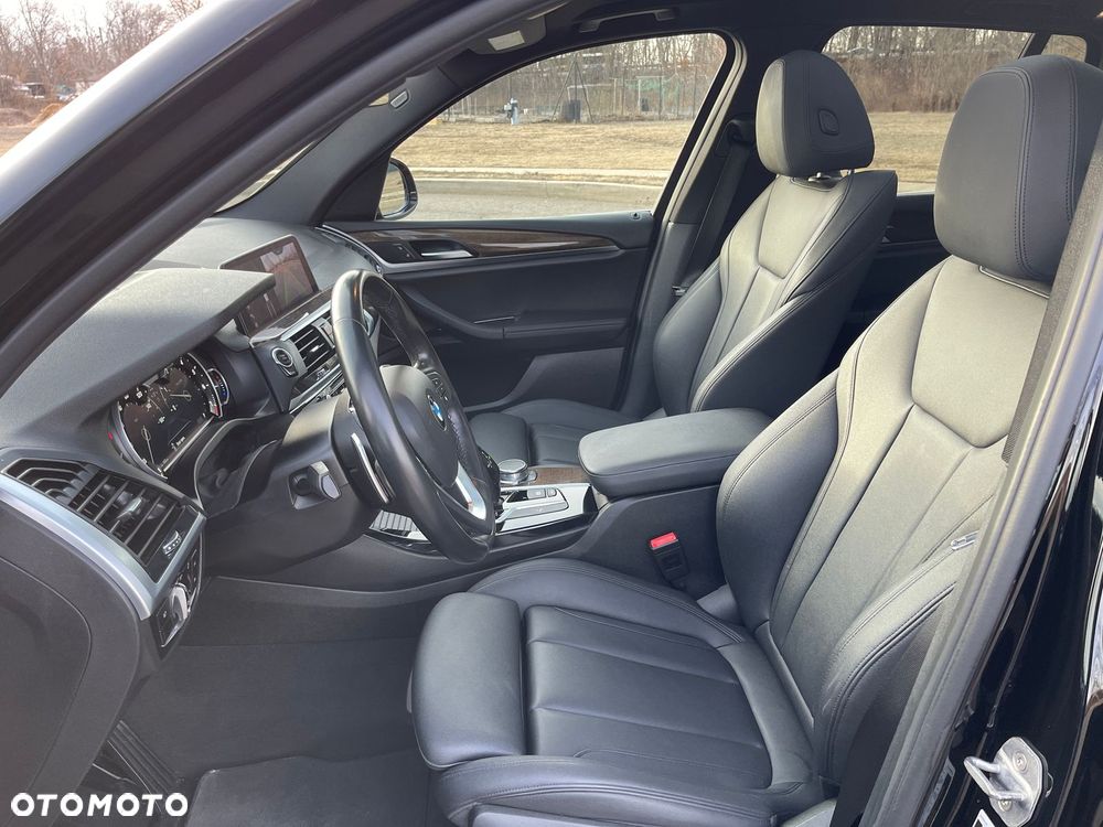 BMW X3 xDrive30i Luxury Line - 19
