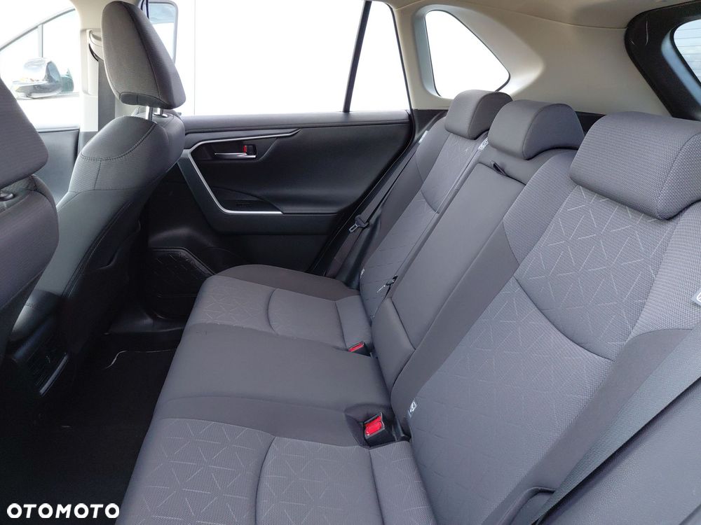 Toyota RAV4 - 14