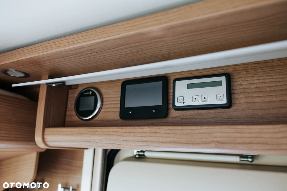 Carthago MALIBU I 430 LE Automat Zimowy 5 miejsc - 29