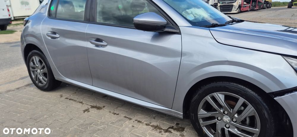 Peugeot 208 1.2 PureTech Like S&S - 11