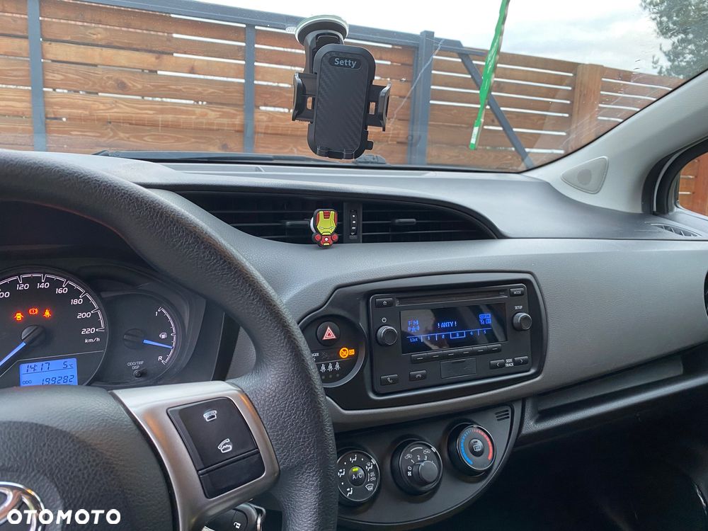 Toyota Yaris 1.5 Active - 5