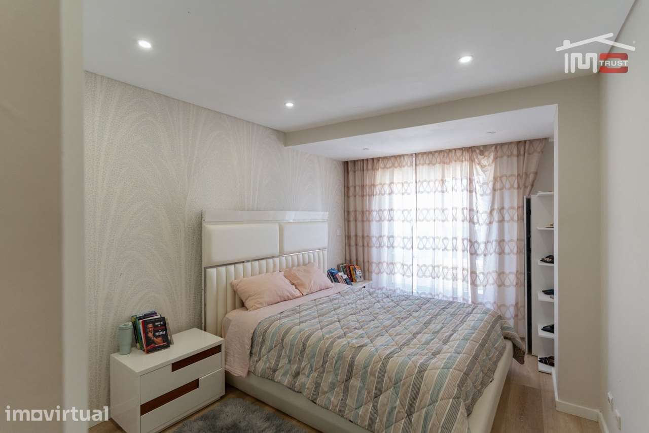 Apartamento T3 para Venda- Rio De Mouro - Grande imagem: 5/15