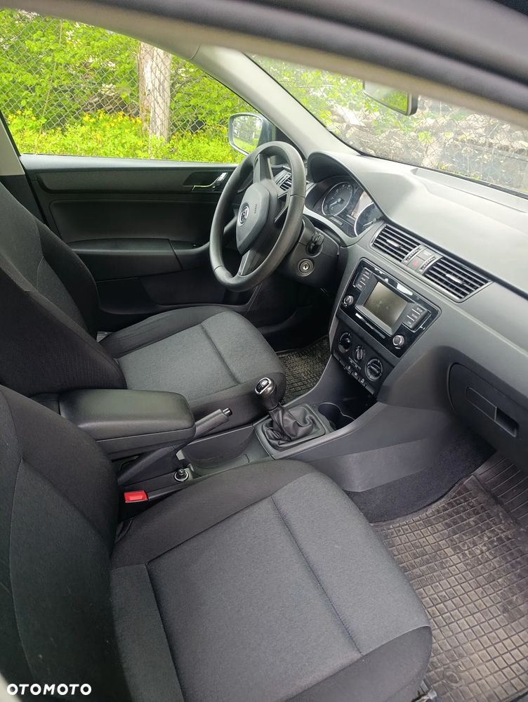 Skoda RAPID 1.2 TSI Ambition - 6