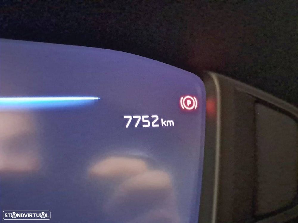 Peugeot 2008 1.2 Hybrid Allure e-DCS6 - 13