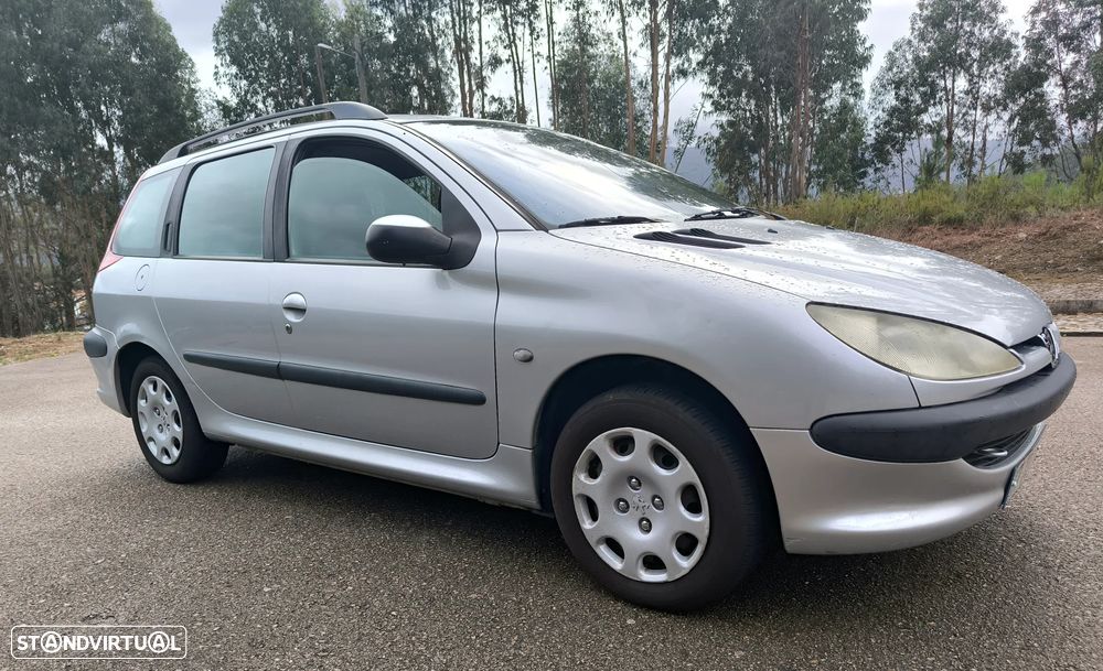 Peugeot 206 SW 1.4 HDi Colorline - 2
