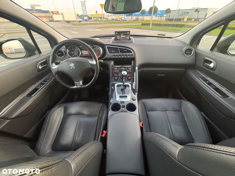 Peugeot 3008 2.0 HDi Premium+ - 8