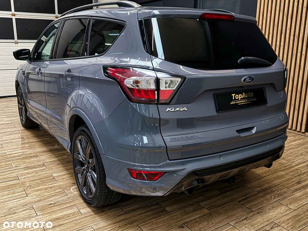 Ford Kuga 2.0 TDCi 2x4 ST-Line - 10
