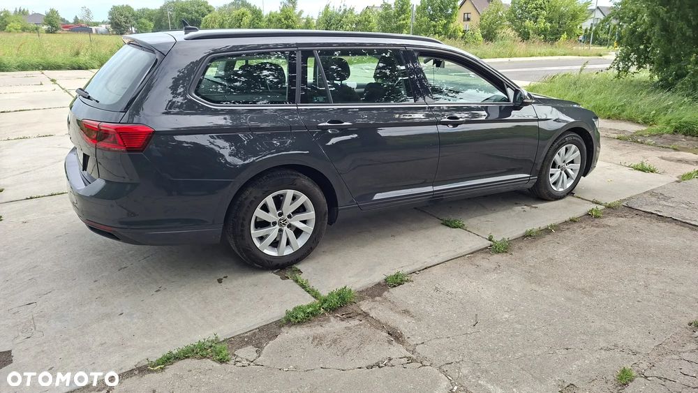 Volkswagen Passat 2.0 TDI EVO Elegance - 6
