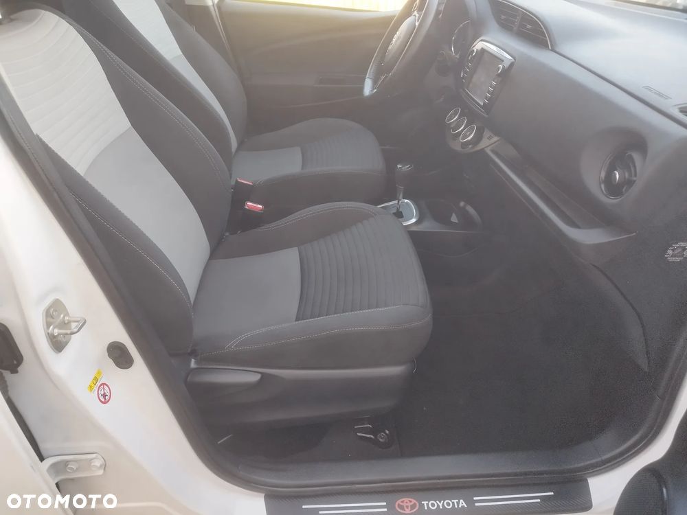Toyota Yaris - 9