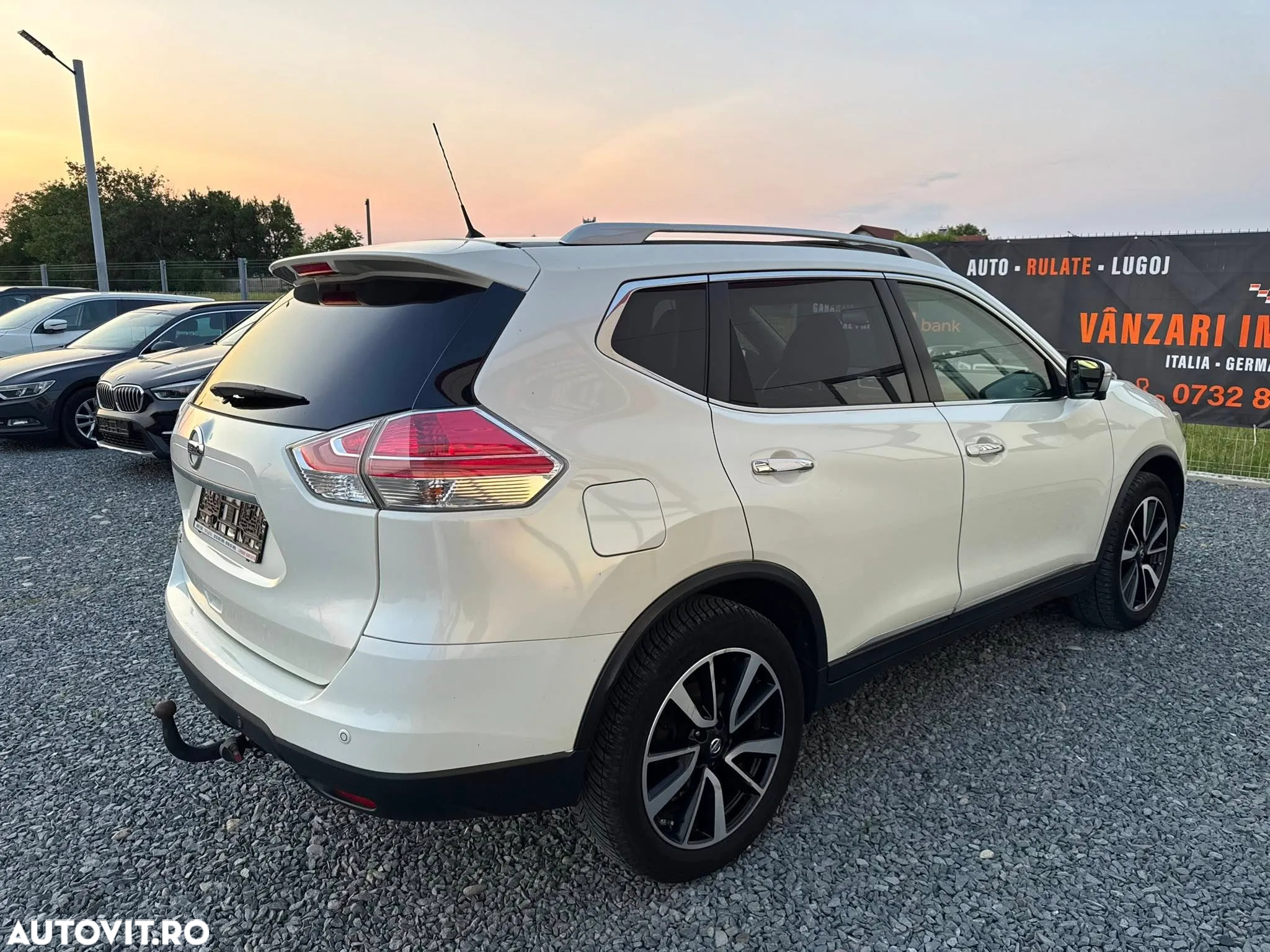 Nissan X-Trail 1.6L dCI Start/Stop Tekna - 3