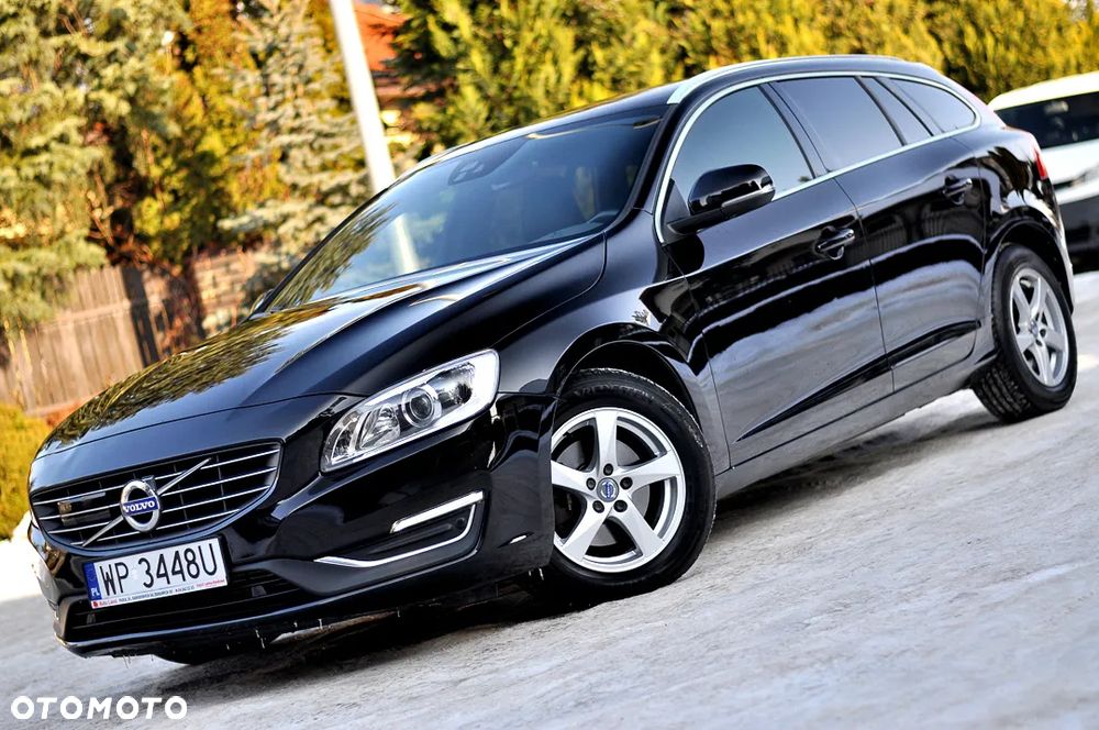 Volvo V60 D4 Geartronic Summum - 3