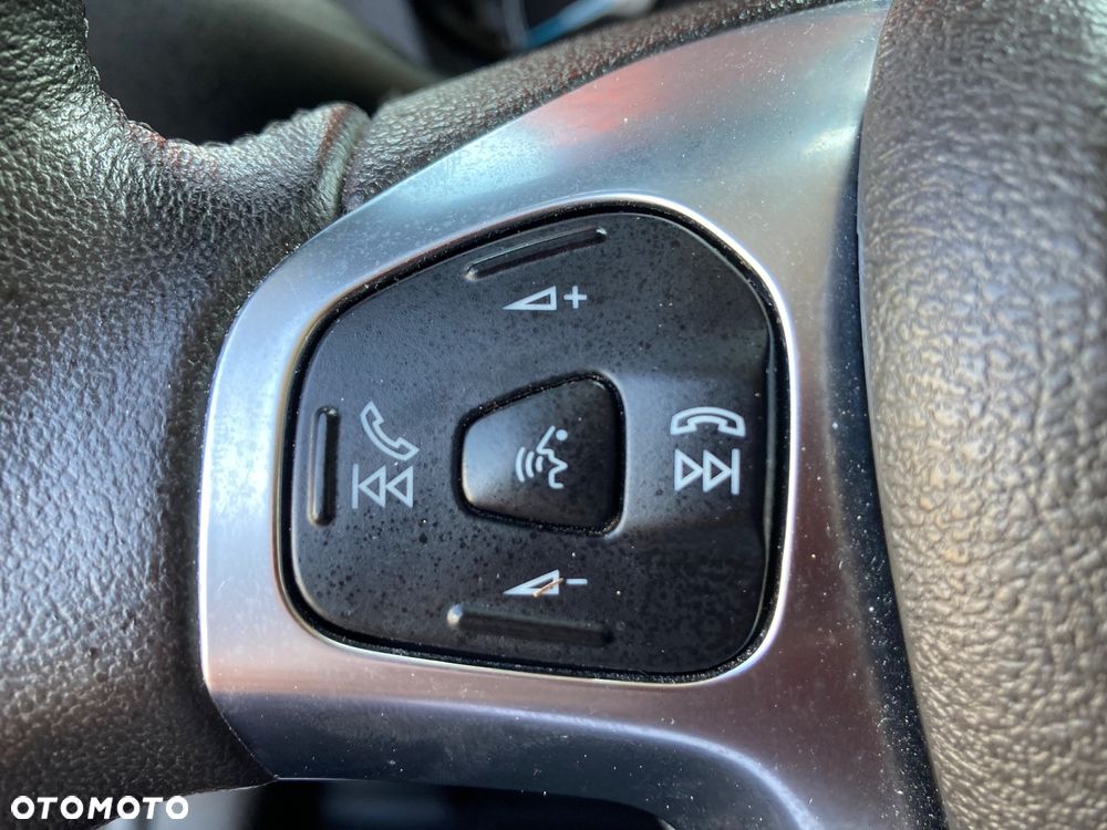 Ford Transit Courier Ambiente - 27
