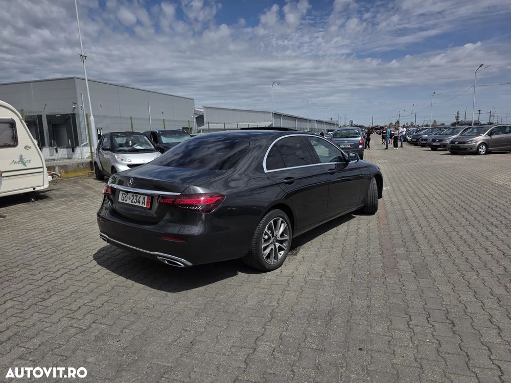 Mercedes-Benz E 300 de 4Matic 9G-TRONIC Avantgarde - 3