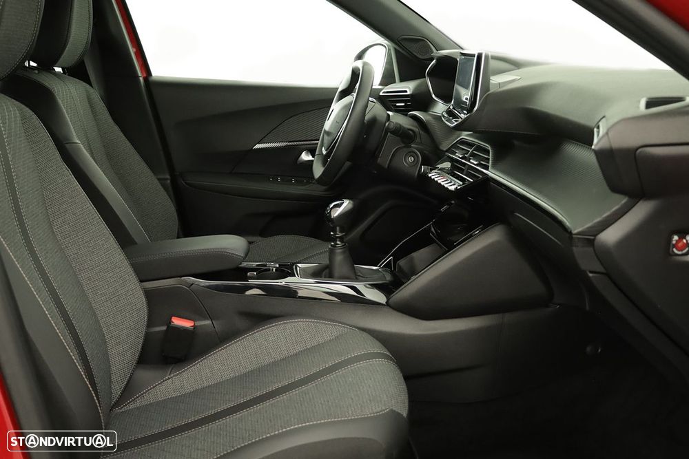 Peugeot 2008 1.2 PureTech Allure - 22