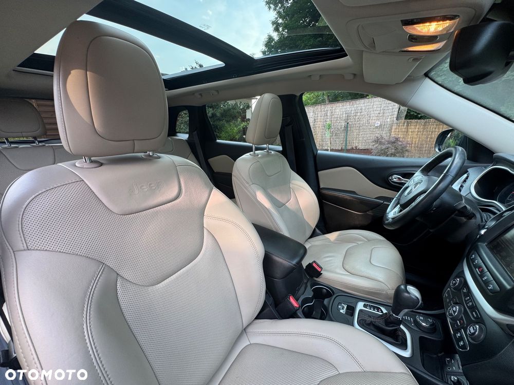 Jeep Cherokee 2.2 MJD Active Drive II Limited - 23