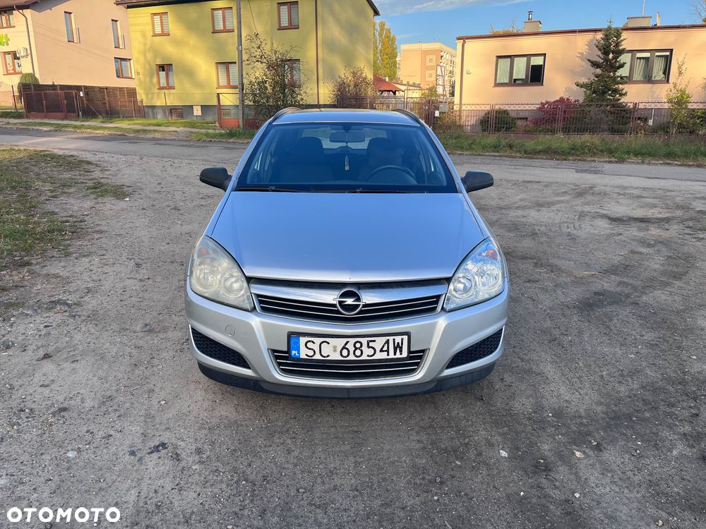 Opel Astra 2008 photo 2