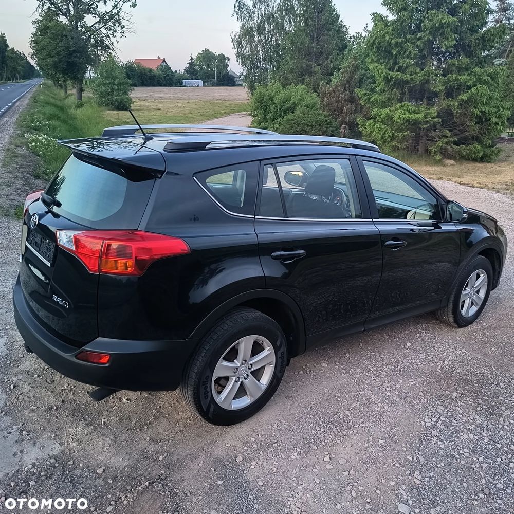 Toyota RAV4 2.0 D-4D Active - 11