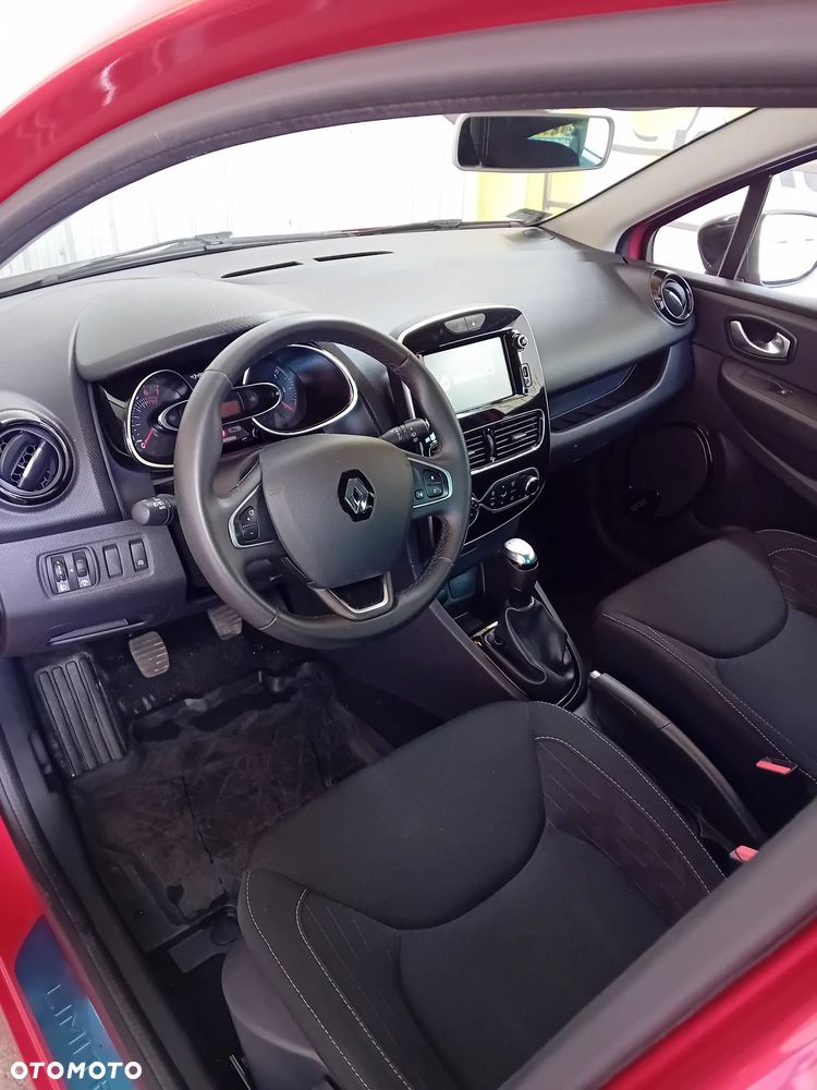 Renault Clio 0.9 TCe Limited - 28