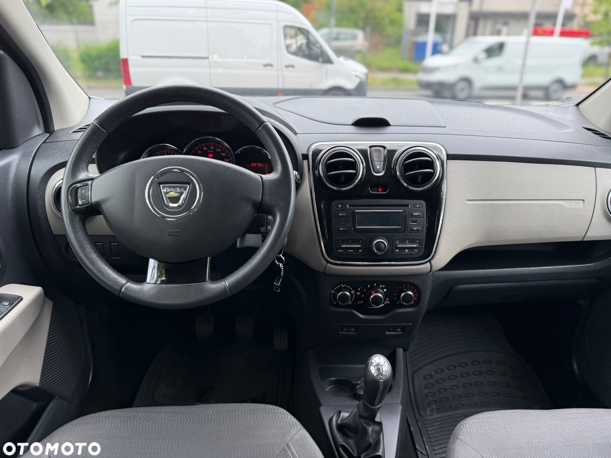Dacia Lodgy 1.2 TCe Laureate - 5