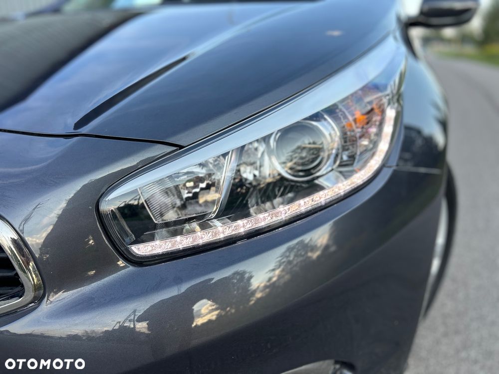 Kia Ceed 1.6 CRDi 128 Spirit - 3