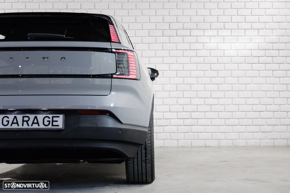 Volvo EX30 69 kWh Single Motor Extended Range Plus - 10