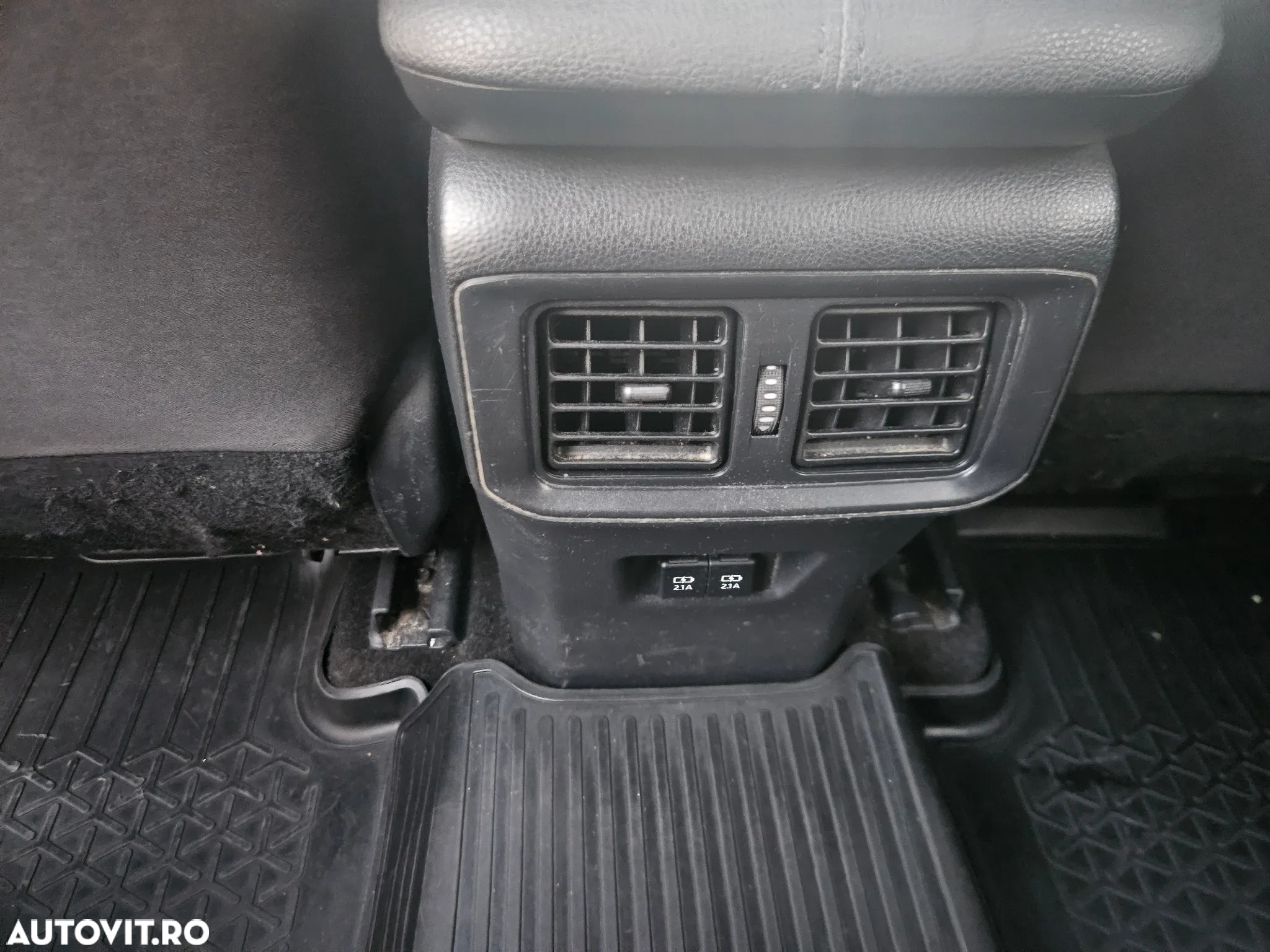 Toyota RAV4 2.5 Hybrid VVT-iE 4x4 Dynamic - 9