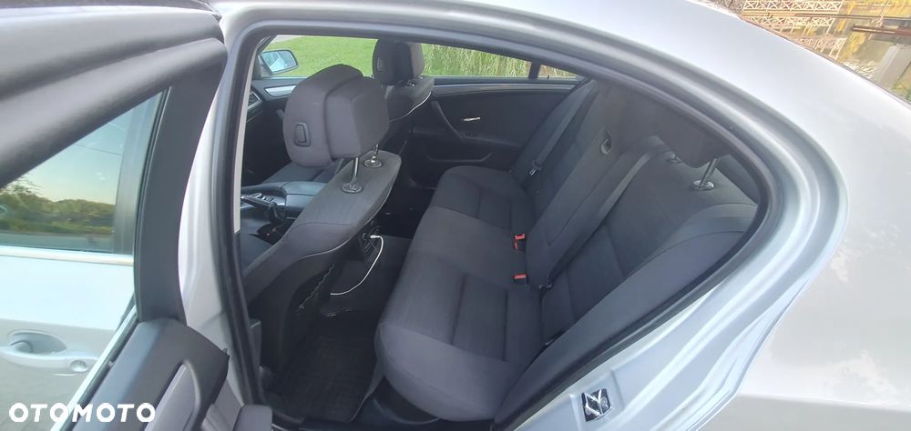 BMW Seria 5 520d - 9