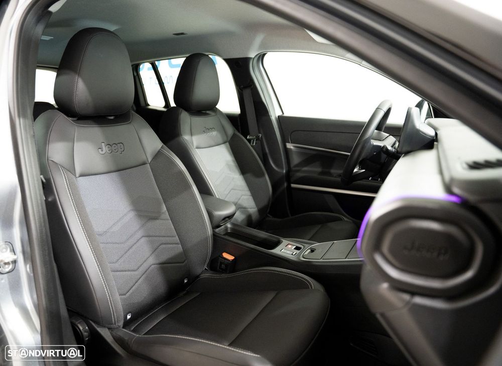 Jeep Avenger 54 kWh Summit - 16