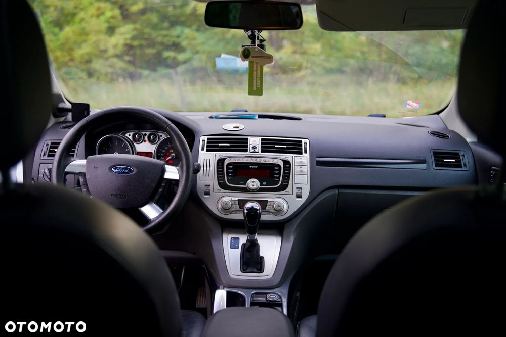 Ford Kuga 2.5 4x4 White Magic - 19
