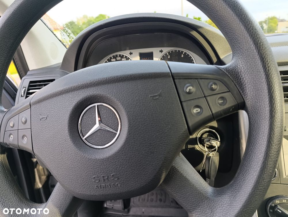 Mercedes-Benz Klasa B 180 CDI - 18