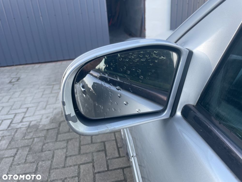 Mercedes-Benz Klasa C 220 T CDI Elegance - 13