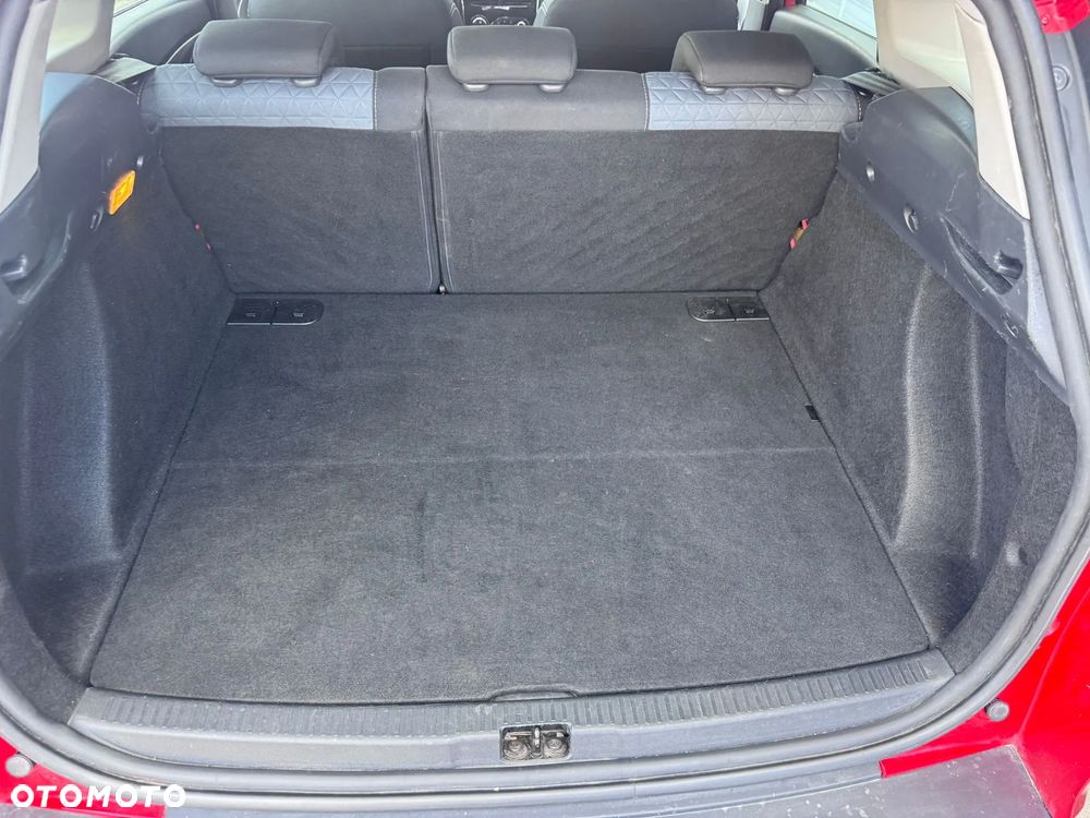 Renault Clio TCe 90 Limited - 13